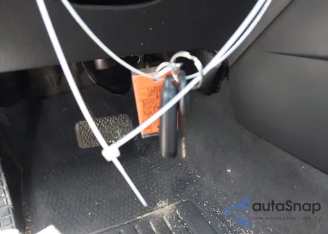 2004 Toyota Matrix Xr from USA, damaged, VIN 2T1KR32E14C230067